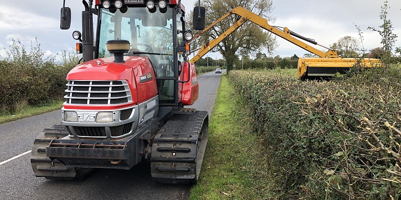 Low Ground Pressure Hedge Cutting